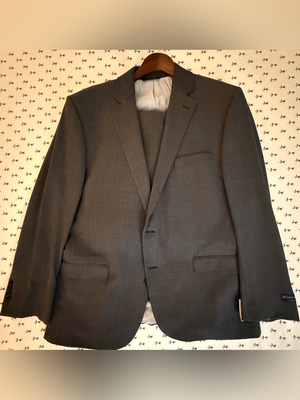 Brooks Brothers Explorer Classic Wool Suit – Jacket 46R / Pants 36x30 – NWT